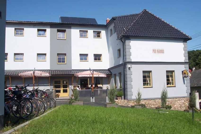 Penzion Pod Hurkou Hradecna Exteriör bild